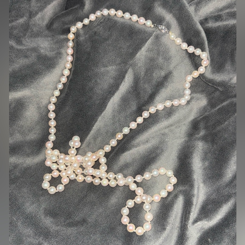 40” Endless Genuine Cultured Pearl Single Strand Necklace 14k White Gold